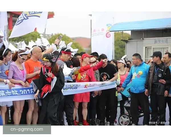 马拉松新风向：全球跑者的极限挑战和无限可能